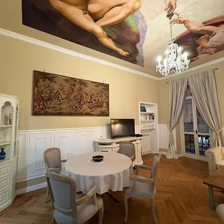 Lagrange 13 Apartment *