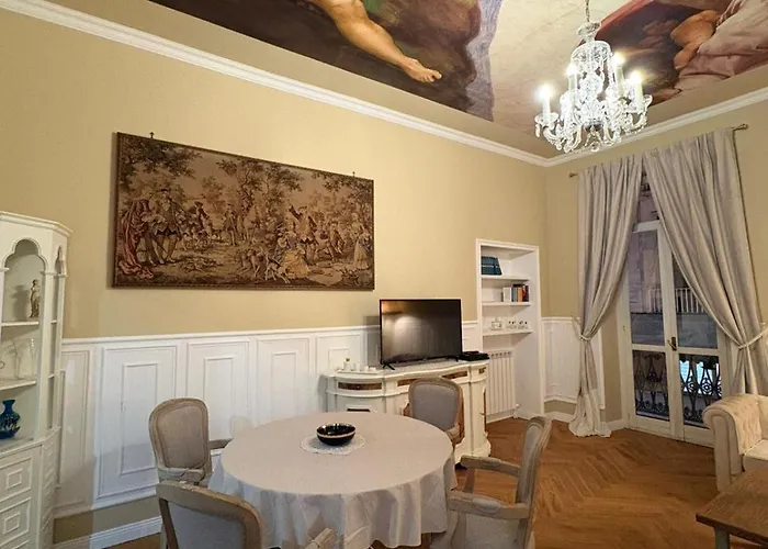 Lagrange 13 Apartmán *